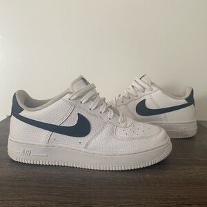 Air Force 1 (GS) Size 5